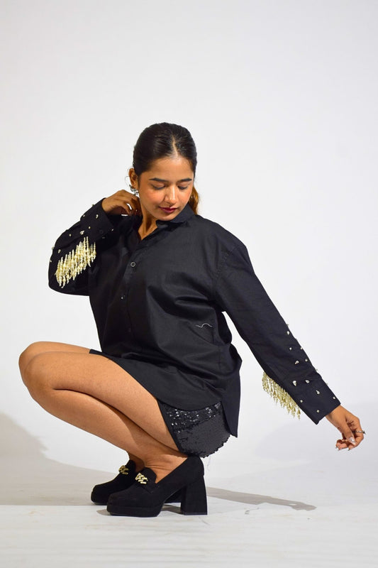 Wild Pearl Cuffs Oversized Shirt Black