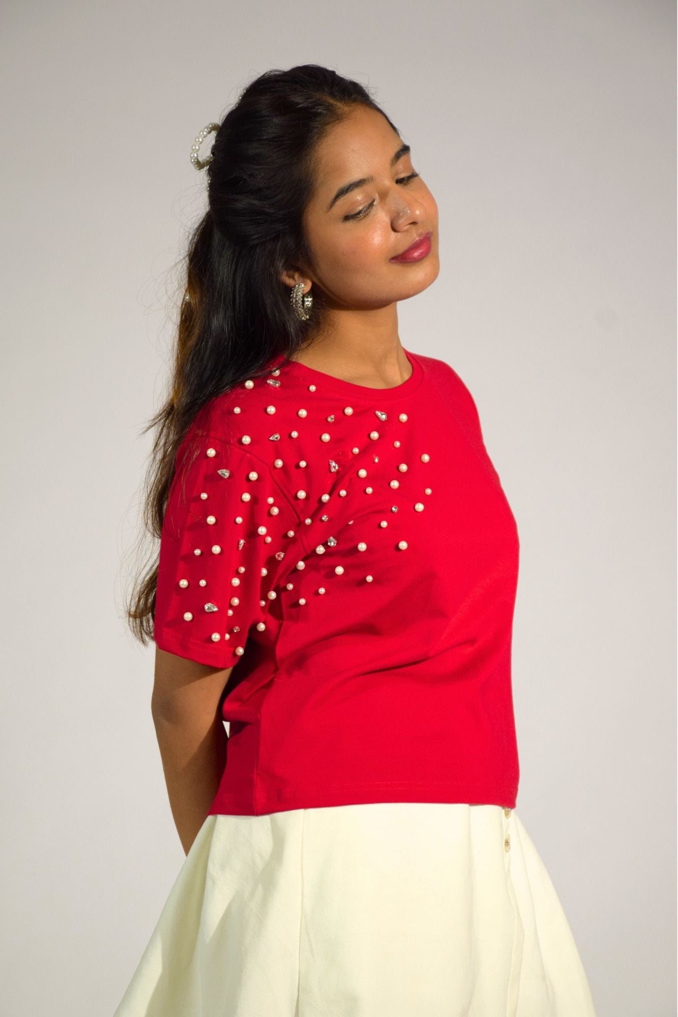 Boujee Pearl Embellished Handcrafted Crop T-Shirt Red