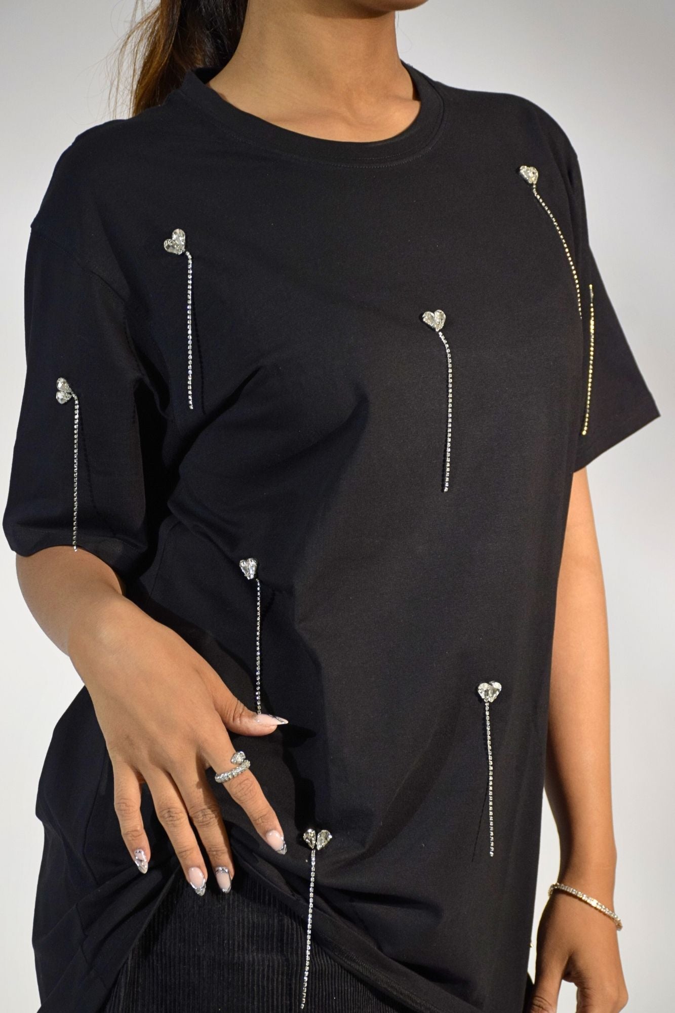 Heartdrop Embellished Handcrafted Drop Oversized T-Shirt Black
