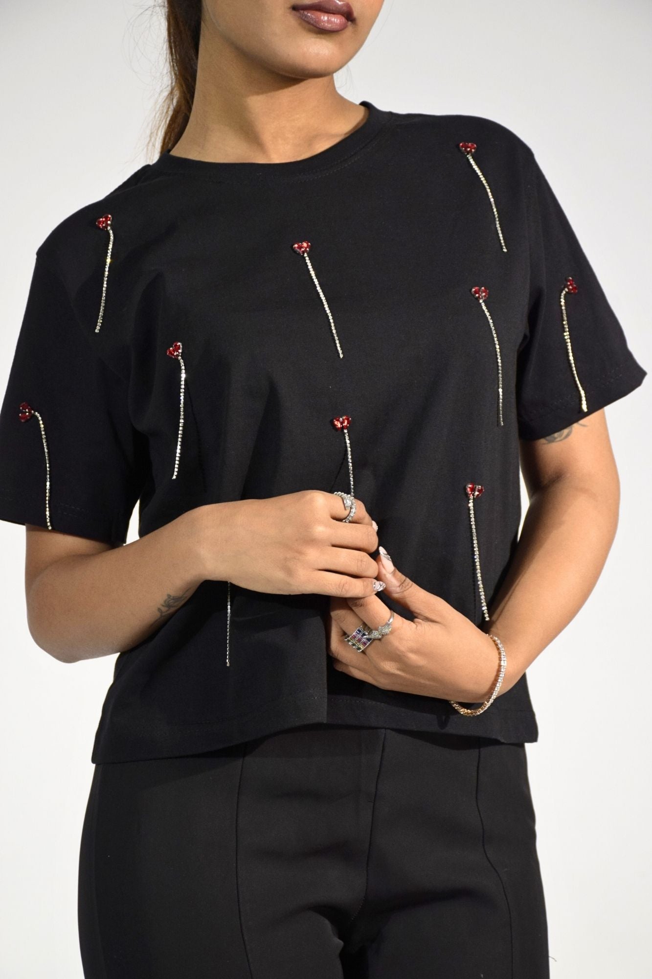 Red Heartdrop Embellished Handcrafted Drop Crop T-Shirt Black