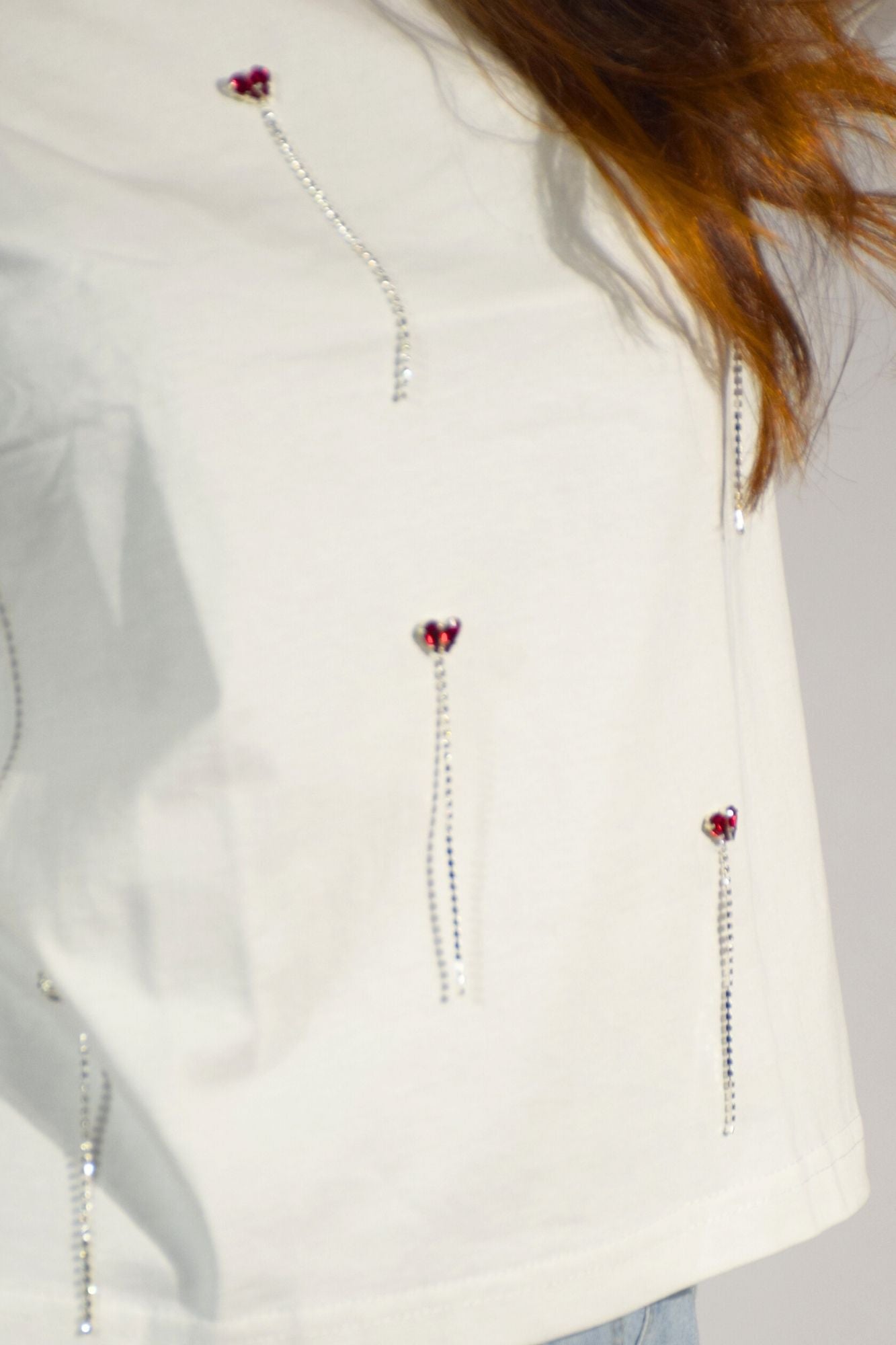Red Heartdrop Embellished Handcrafted Drop Crop T-Shirt White