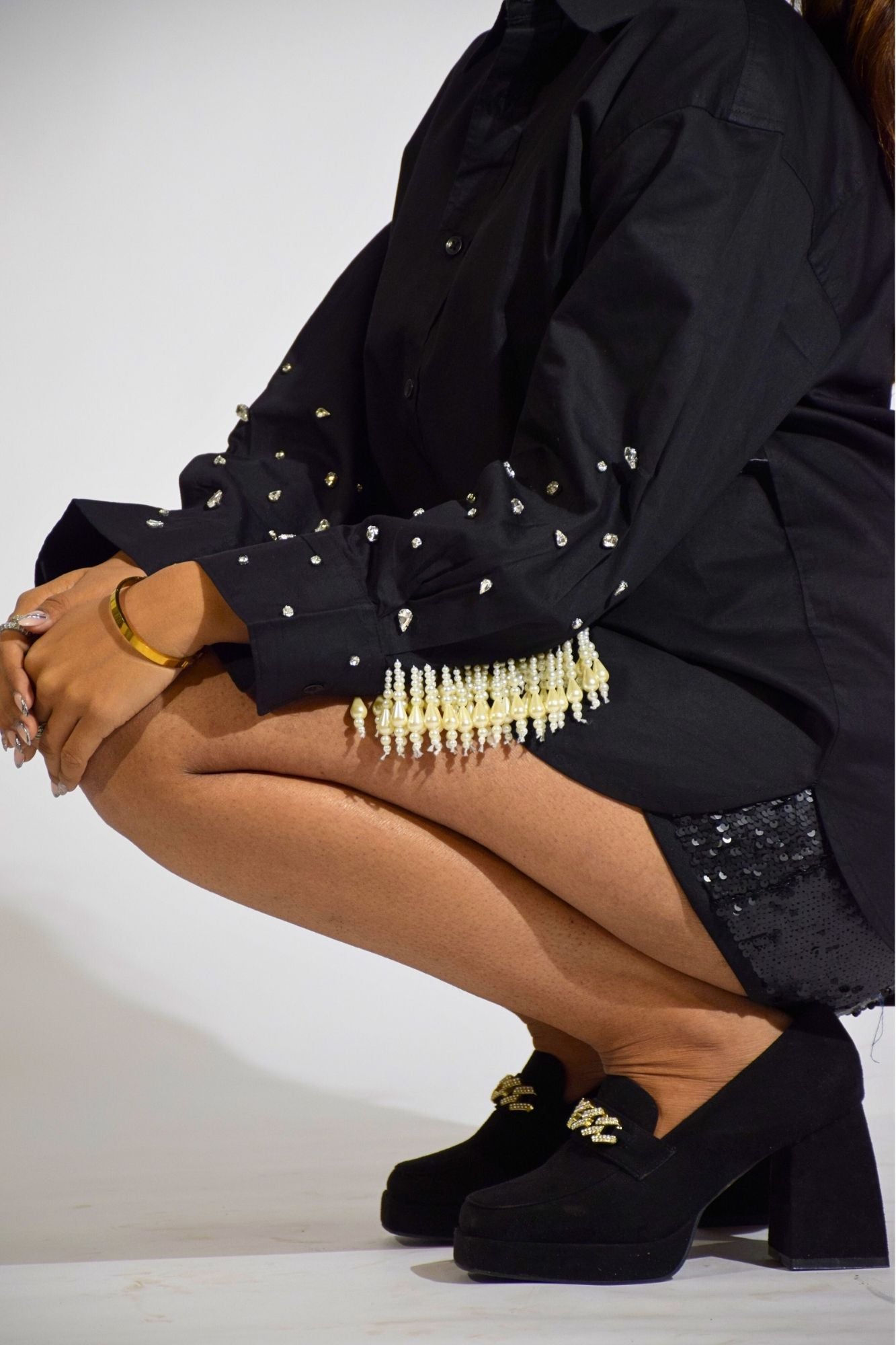 Wild Pearl Cuffs Oversized Shirt Black