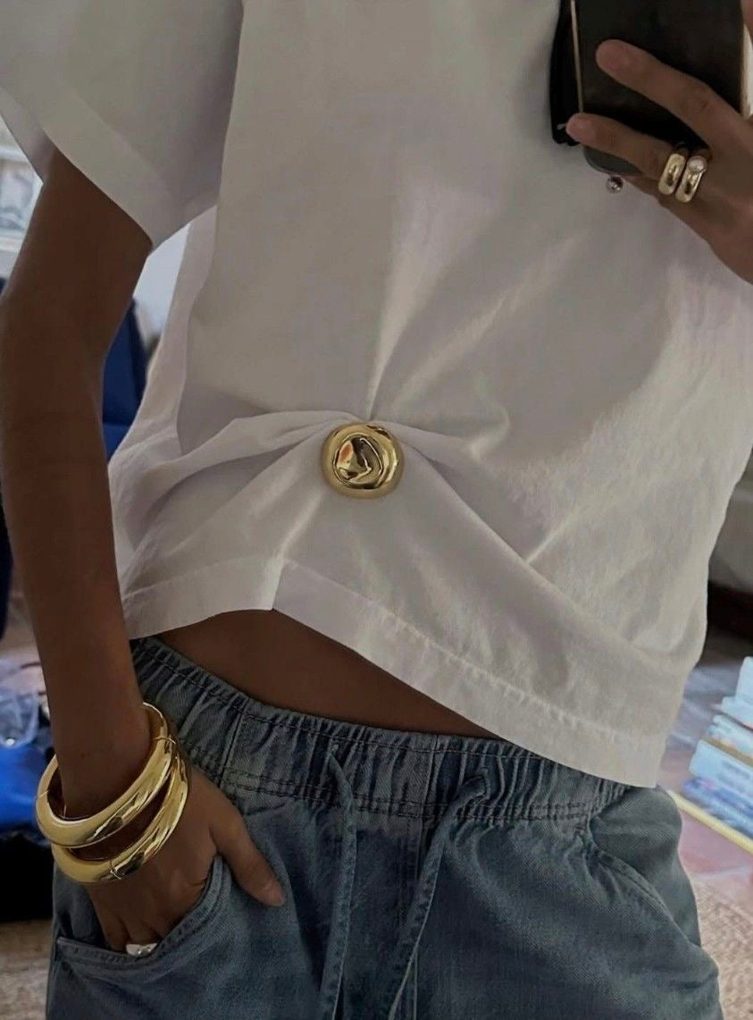 Pinch me tshirt(motifs can be different shape and size)