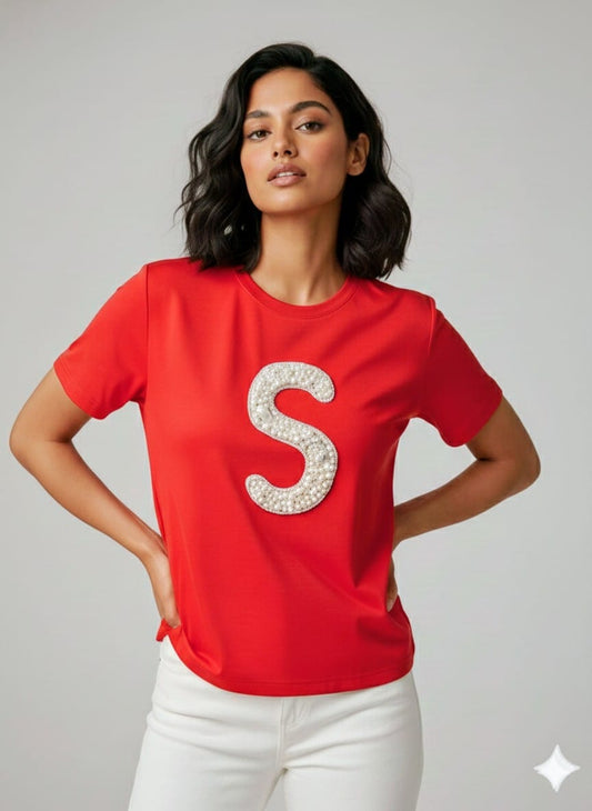 Personalized alphabet hand embroidered embellished cropped T-shirt red