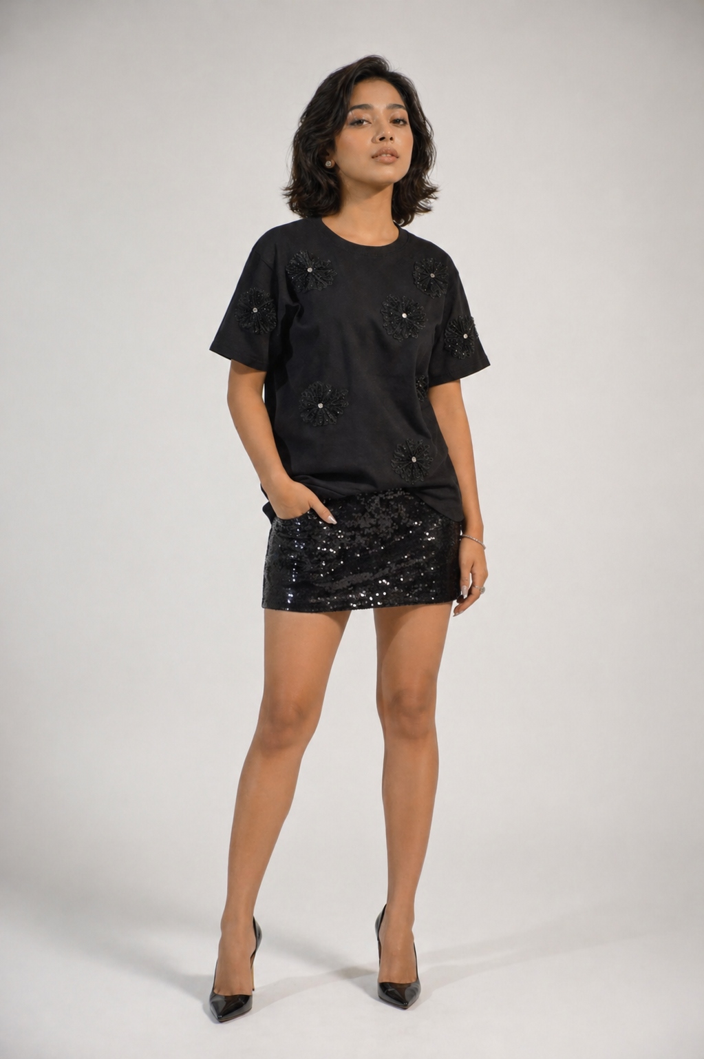 Flower Embellished Handcrafted Oversized T-Shirt Black